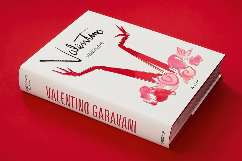 Valentino. A Grand Italian Epic: Tyrnauer, Matt, Menkes